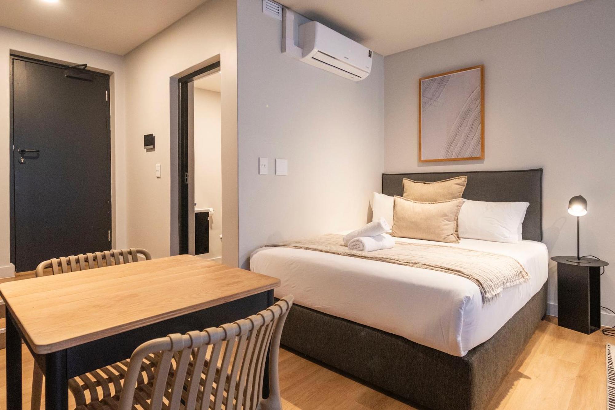 001 The Tokyo Apartment Cape Town Exterior photo